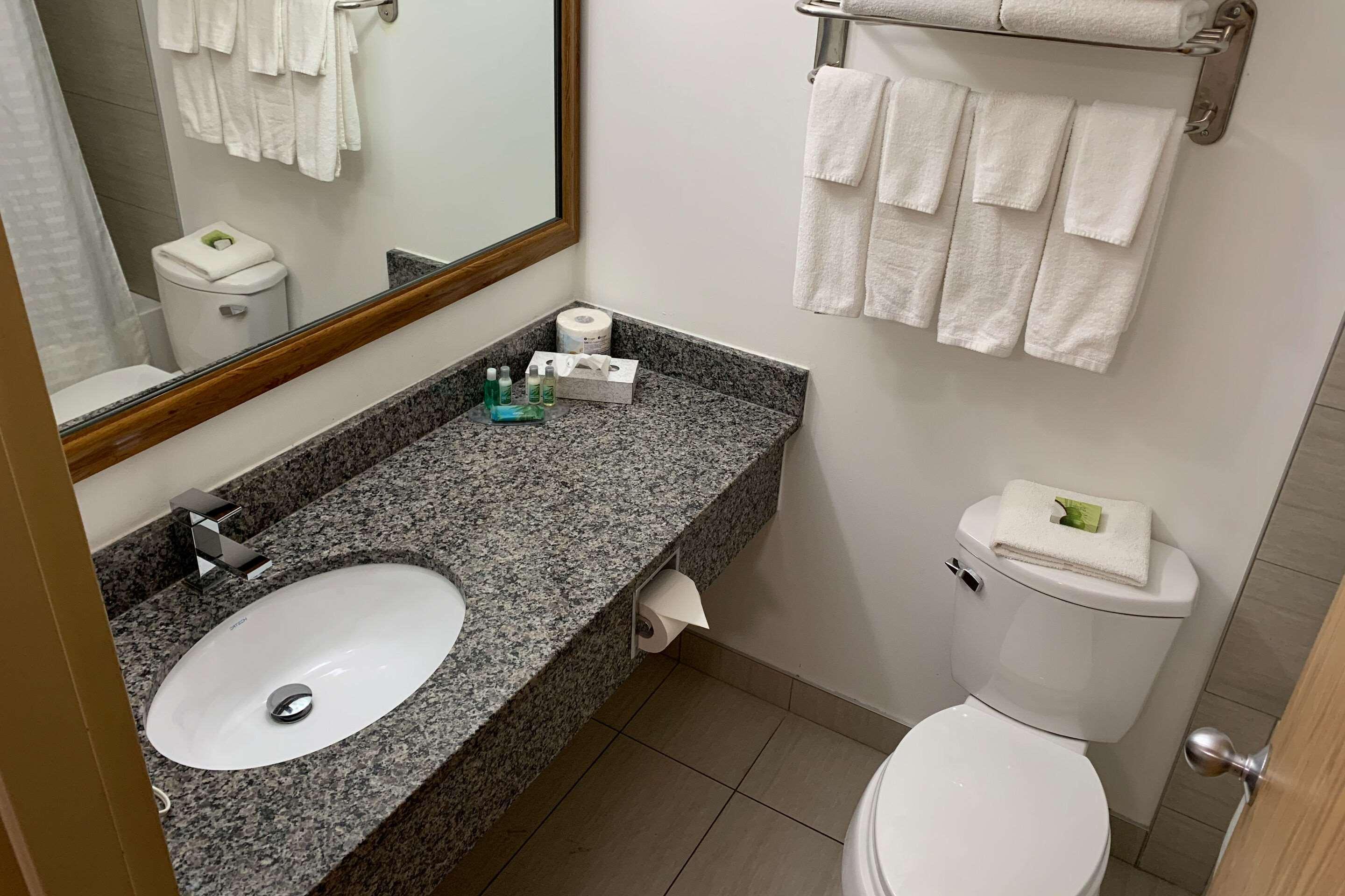 Rodeway Inn Baltimore Bagian luar foto