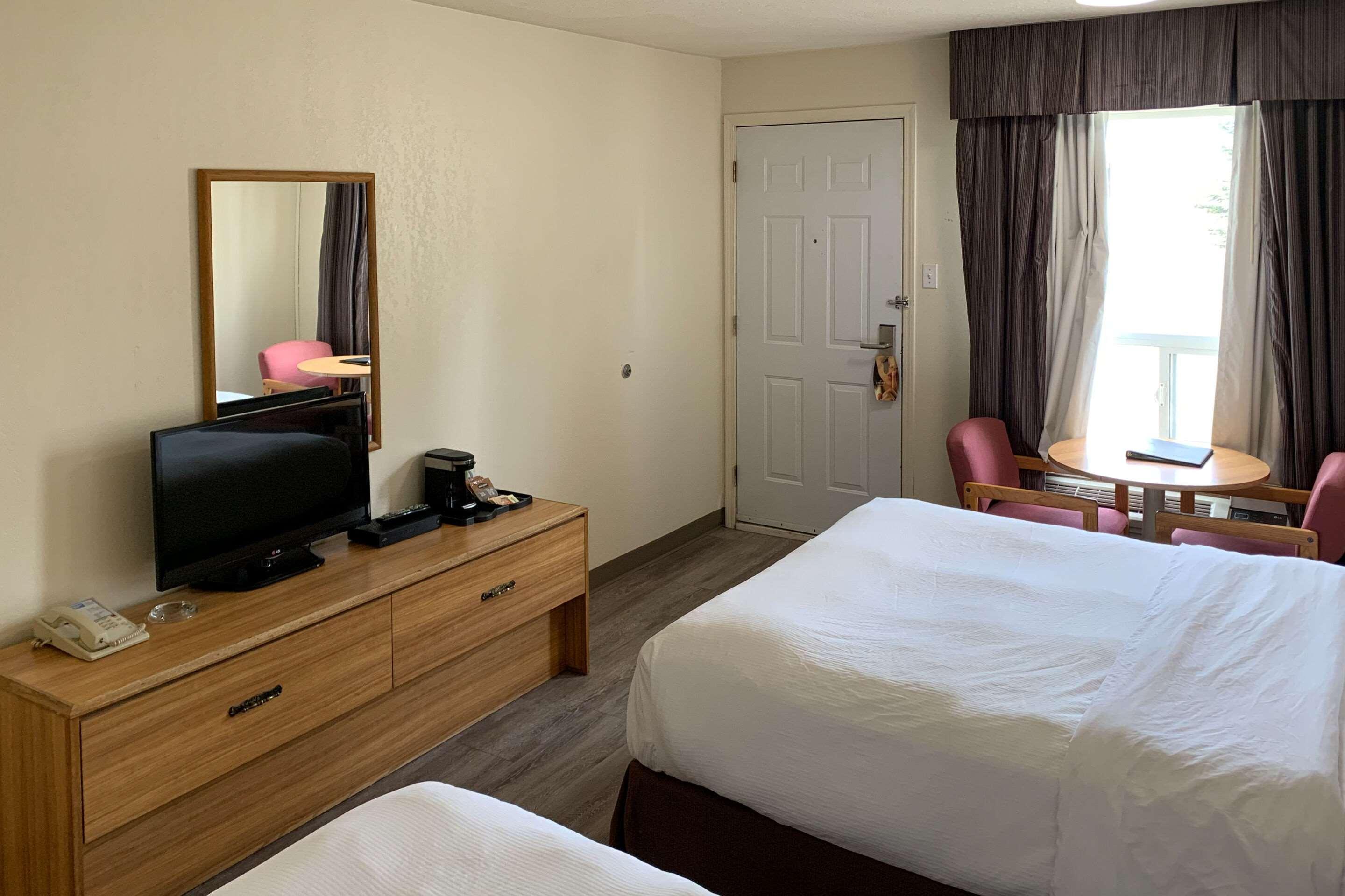 Rodeway Inn Baltimore Bagian luar foto